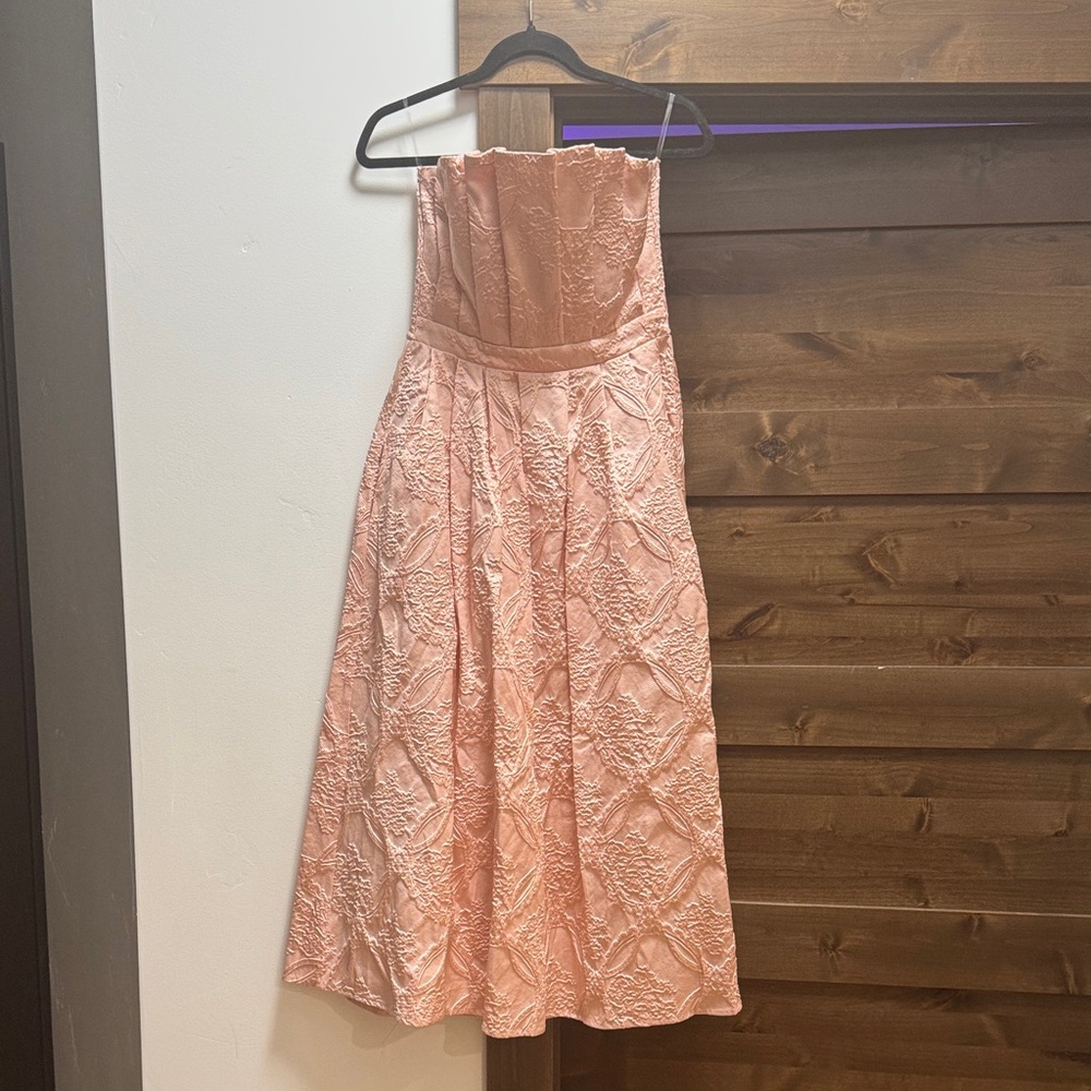 Elegant Pink Strapless Dress
